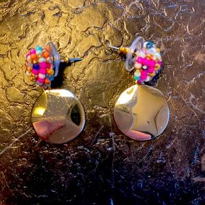 Stud earring with a drop